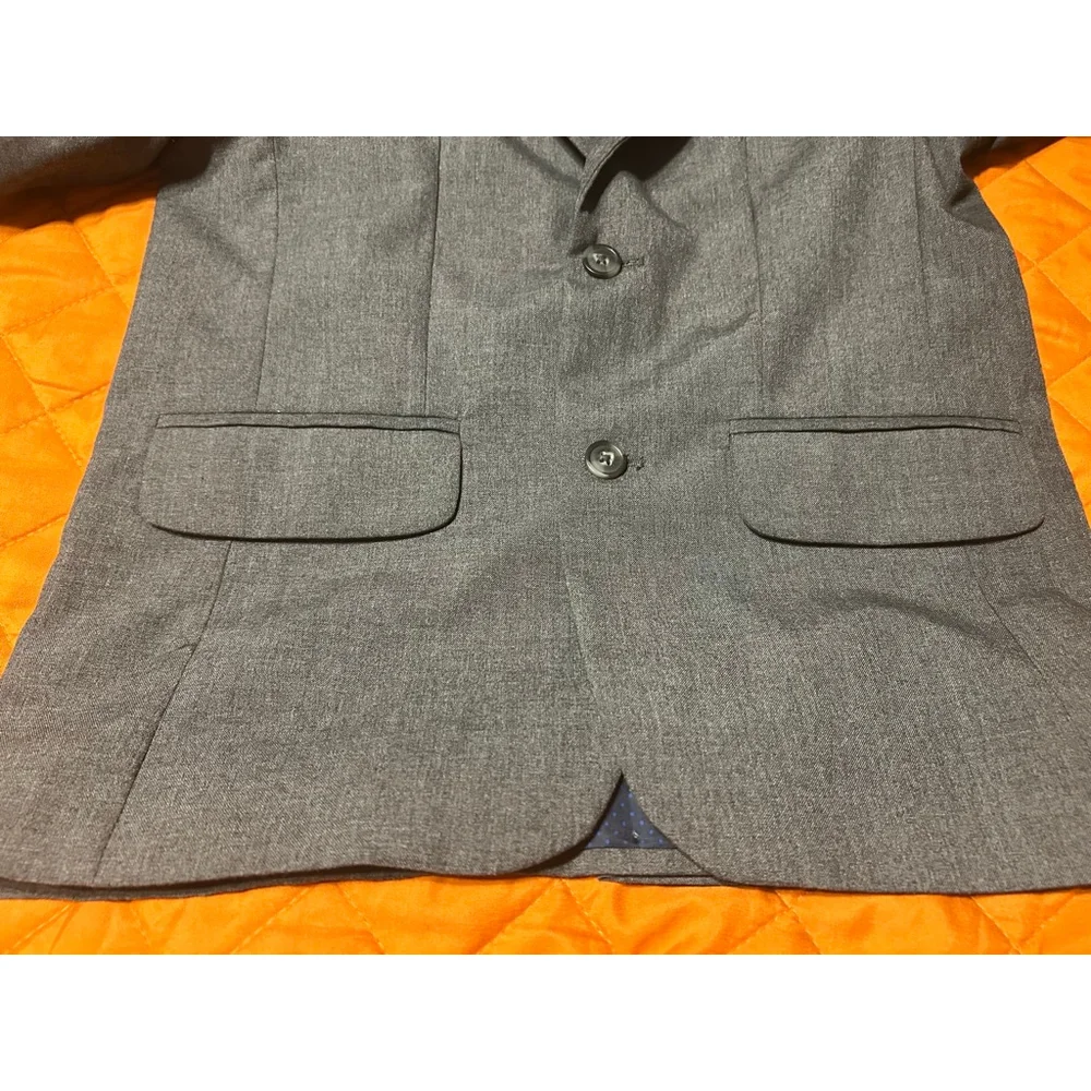 Cat & Jack Boy’s Gray Suit Jacket Blazer Size 8 Button Front